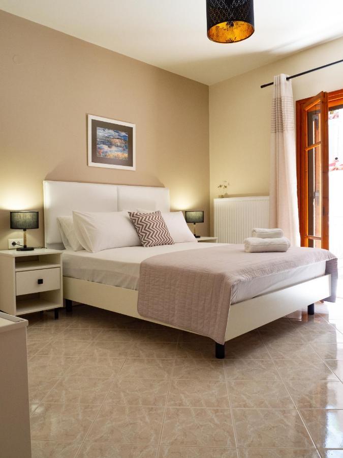 Dina Studio Argostoli 1 Leilighet Eksteriør bilde